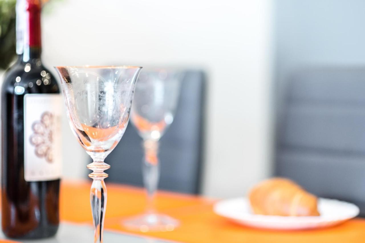 Apartment Orange Dream Гданьск Экстерьер фото